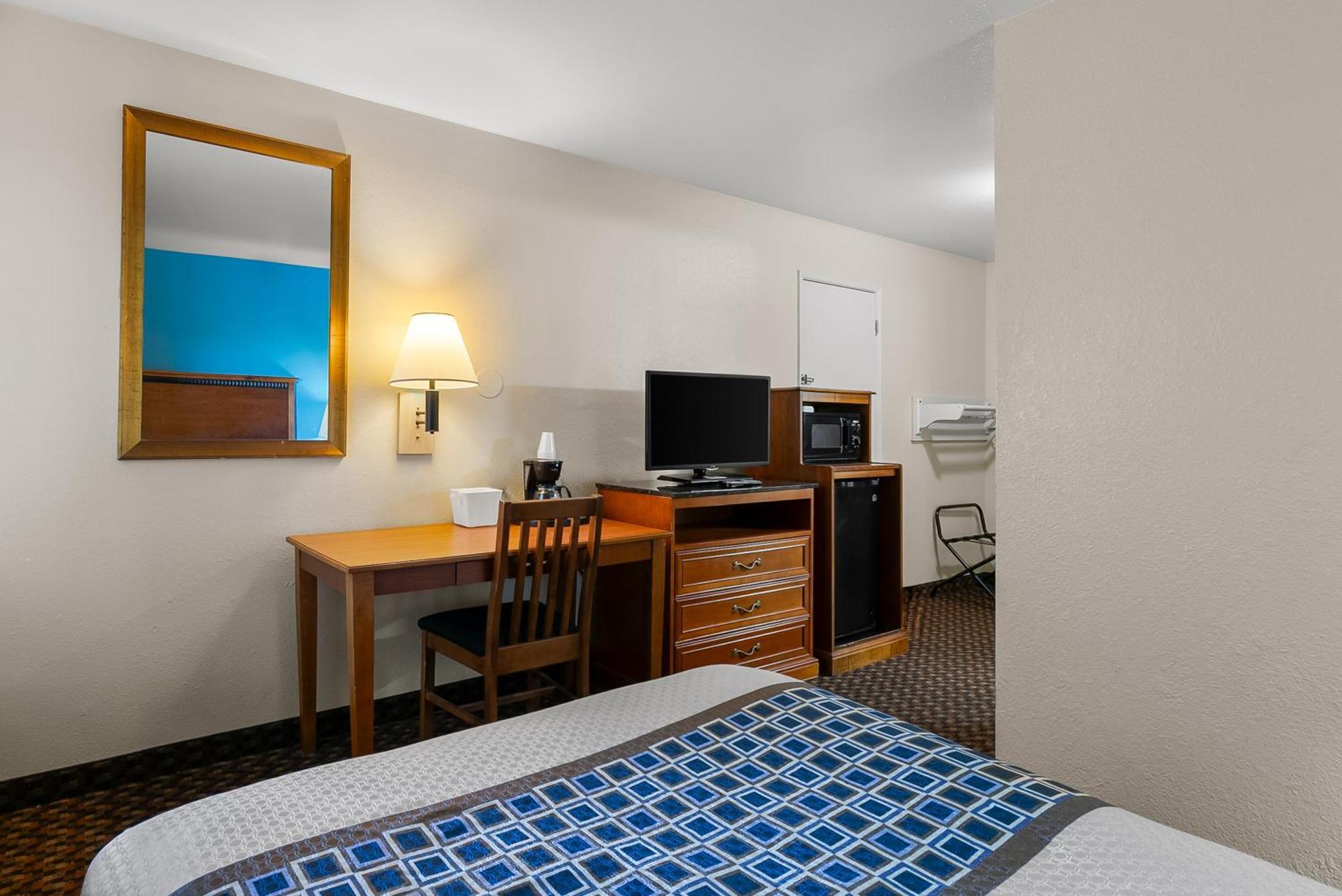 Americas Best Value Inn - Lincoln Airport Dış mekan fotoğraf