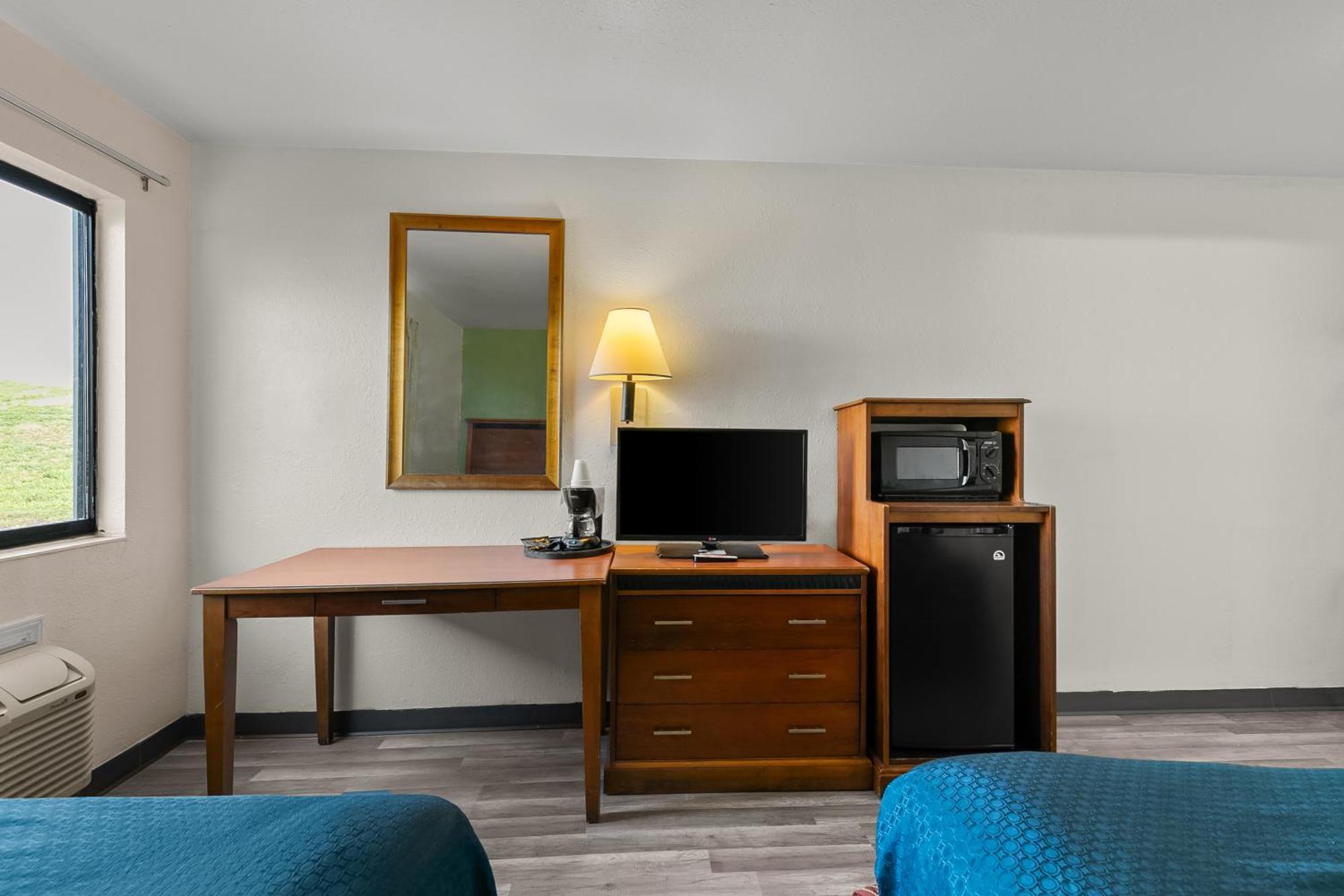 Americas Best Value Inn - Lincoln Airport Dış mekan fotoğraf